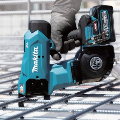 Akumulatora armatūras sējējs MAKITA 40V Max XGT TR001GZ
