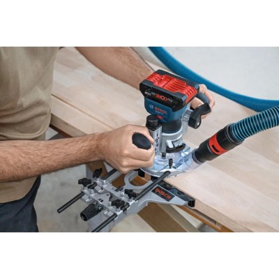 Akumuliatorinis frezeris BOSCH GKF 18V-8 Solo CT